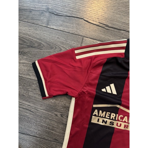Adidas Atlanta United FC 23/24 Home Authentic Jersey Mens XS Red‎ Black Slim Fit - Picture 6 of 12